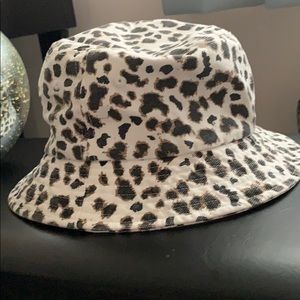 Women’s Hat Express